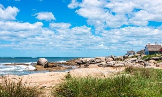 Punta del diablo panorama